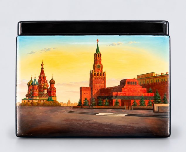 Федоскинская шкатулка «Красная площадь»