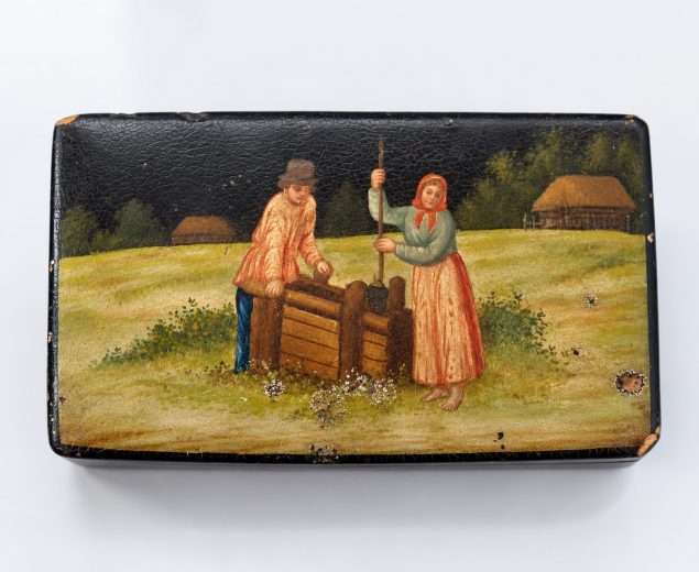 Палехская шкатулка «У колодца»